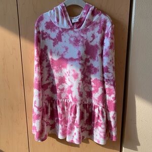 Tucker + Tate long sleeve hoodie